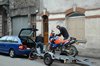 Motoren weer op de aanhanger